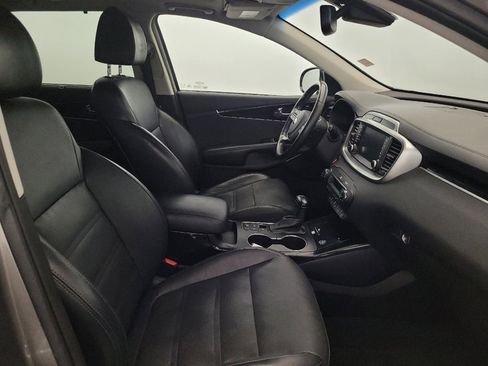 Used 2019 Kia Sorento SX w/ SX Touring Package AWD/4WD image 21
