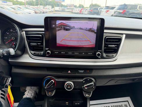 Used 2022 Kia Rio S FWD image 14