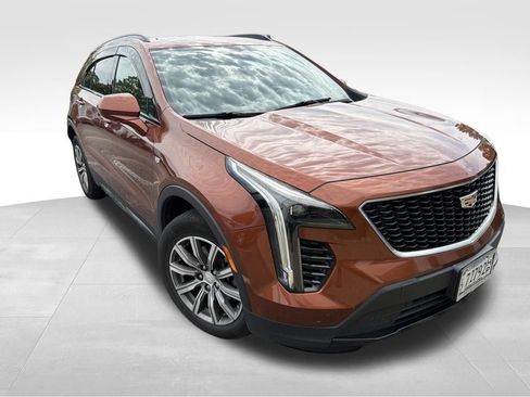 Used 2019 Cadillac XT4 Sport w/ Cold Weather Package AWD/4WD image 7