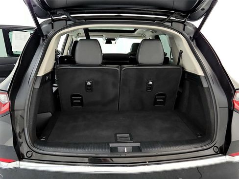 Used 2025 Acura MDX SH-AWD w/ Technology Package image 19