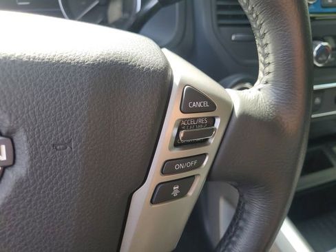 Certified 2024 Nissan Titan SV w/ SV Convenience Package RWD image 21