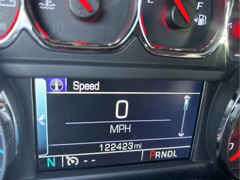 Used 2017 Chevrolet Silverado 1500 LT w/ All Star Edition image 13