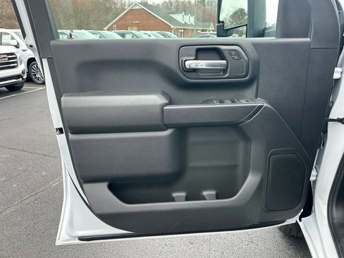 New 2026 GMC Sierra 3500 Pro w/ Convenience Package image 11