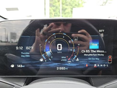Used 2025 Chevrolet Equinox LT w/ Convenience Package II FWD image 23