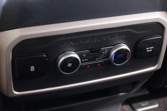 Certified 2022 Ford Expedition Limited AWD/4WD image 30