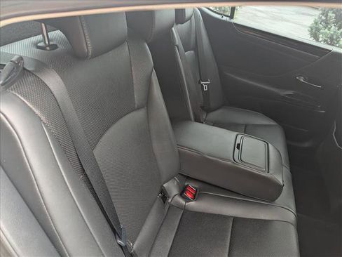 Used 2021 Lexus ES 350 w/ Accessory Package FWD image 16