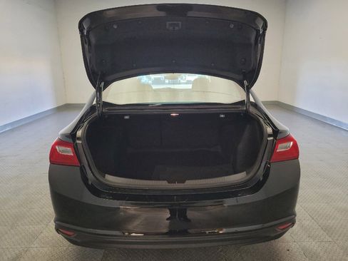 Used 2023 Chevrolet Malibu LS FWD image 29
