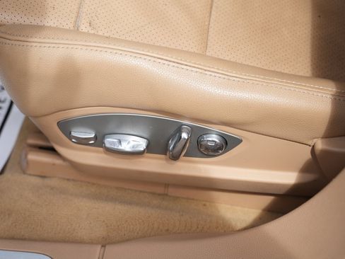 Used 2013 Porsche Panamera image 30