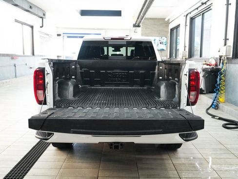 Used 2023 GMC Sierra 1500 Elevation w/ Preferred Package AWD/4WD image 38