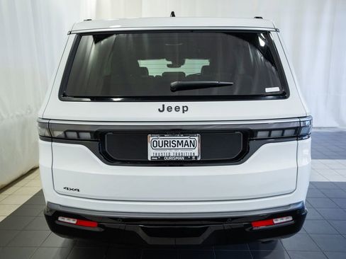 New 2026 Jeep Grand Wagoneer 4WD image 5