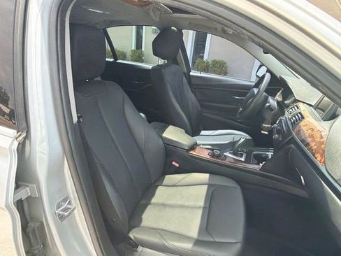 Used 2015 BMW 328i Sedan RWD image 10
