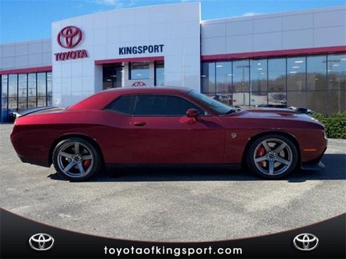 Used 2018 Dodge Challenger SRT Hellcat image 6