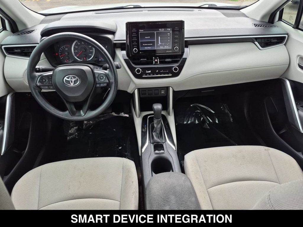Used 2022 Toyota Corolla Cross L FWD image 25