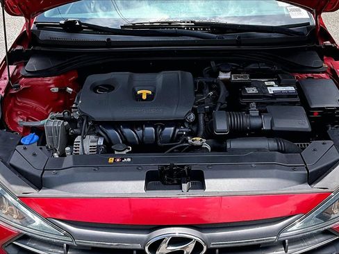 Used 2020 Hyundai Elantra SEL FWD image 29