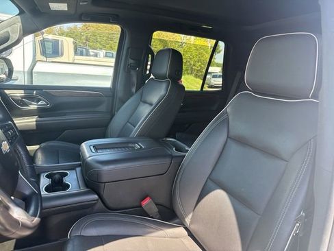 Certified 2022 Chevrolet Tahoe Premier AWD/4WD image 11