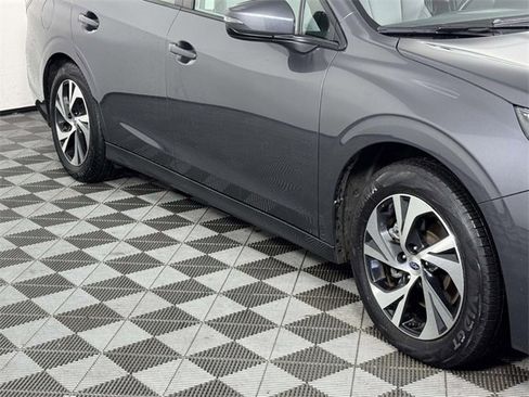 Used 2023 Subaru Legacy Premium image 12