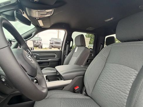 New 2026 RAM 3500 Big Horn AWD/4WD image 41