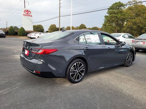 New 2026 Toyota Camry XLE image 11