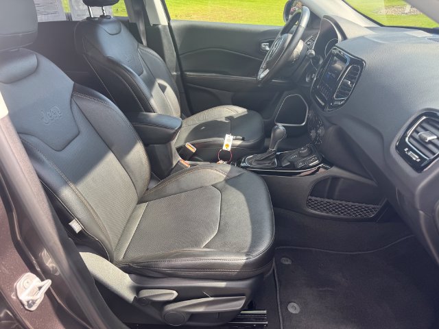 Certified 2021 Jeep Compass Limited AWD/4WD image 14