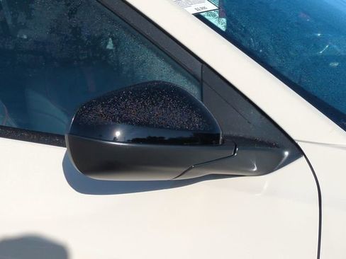 New 2026 Chevrolet Trax RS w/ Sunroof Package image 12