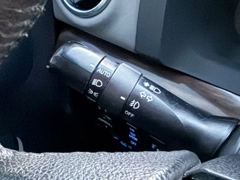 Used 2015 Toyota Tundra Limited w/ TRD Off Road Package image 38