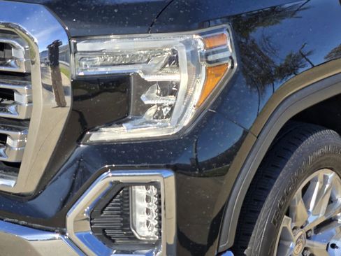 Used 2021 GMC Sierra 1500 SLT image 9
