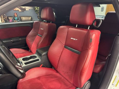 Used 2013 Dodge Challenger SRT8 w/ Harman Kardon Audio Group image 17