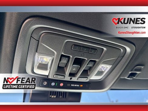 Used 2025 GMC Sierra 1500 AT4 w/ AT4 Premium Package image 39