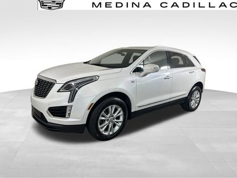 Used 2024 Cadillac XT5 Luxury w/ LPO, Floor Liner Package FWD image 1