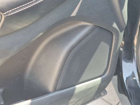 Used 2016 Ford Edge Titanium w/ Equipment Group 301A AWD/4WD image 14