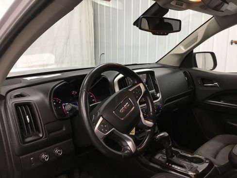 Used 2016 GMC Canyon SLE w/ SLE Convenience Package AWD/4WD image 9
