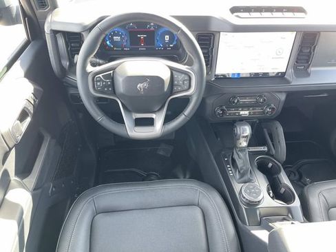 New 2025 Ford Bronco Badlands image 12