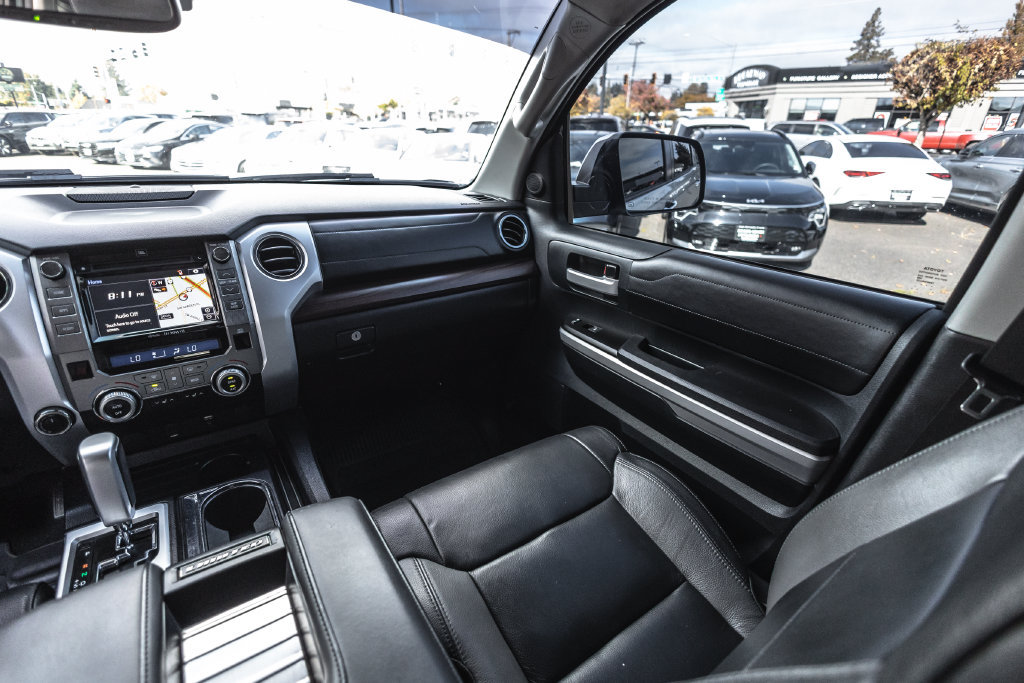 Used 2018 Toyota Tundra Limited w/ Limited Premium Package AWD/4WD image 23