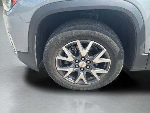 Used 2023 GMC Acadia SLT w/ Preferred Package FWD image 36
