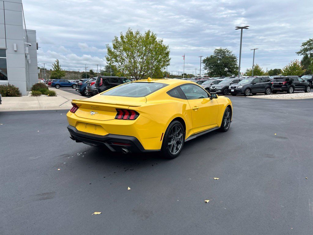 Used 2024 Ford Mustang Coupe w/ 2.3L High Performance Package RWD image 6