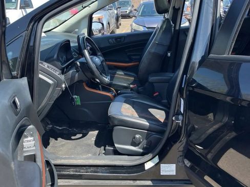 Used 2018 Ford EcoSport SES image 3