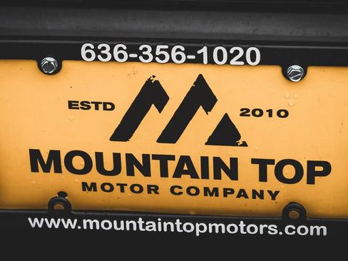 Used 2019 Toyota Tundra SR5 w/ SR5 Upgrade Package image 13