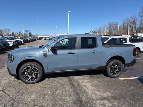 New 2026 Ford Maverick Lariat w/ 4K Tow Package AWD/4WD image 4