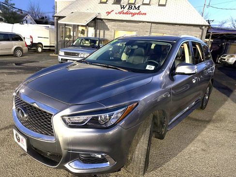 Used 2017 INFINITI QX60 AWD w/ Premium Plus Package image 3