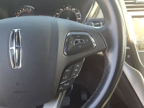 Used 2017 Lincoln MKC Reserve FWD image 19