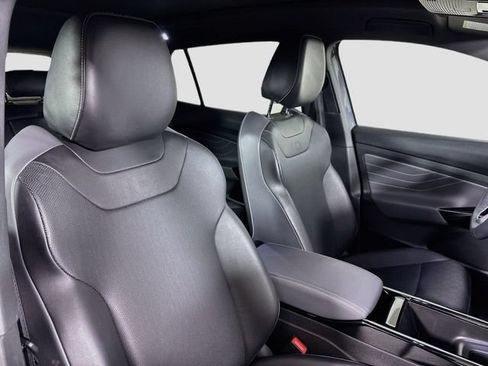 Certified 2023 Volkswagen ID.4 Pro S AWD/4WD image 31