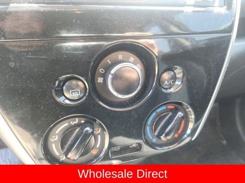 Used 2016 Nissan Versa Note SV FWD image 18