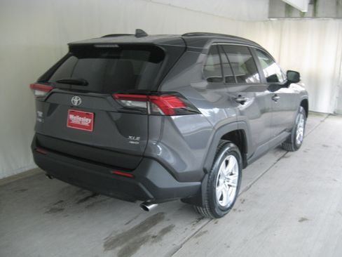 Used 2025 Toyota RAV4 XLE w/ Convenience Package AWD/4WD image 7