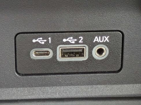 Used 2024 Nissan Sentra SV FWD image 22