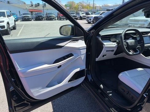 New 2026 Jeep Cherokee Overland AWD/4WD image 12