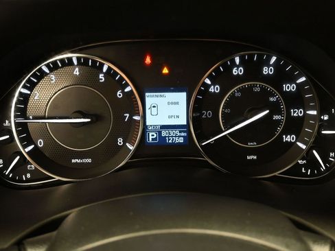 Used 2019 Nissan Armada Platinum w/ Captain's Chairs Package image 20