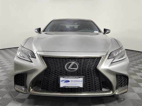 Used 2018 Lexus LS 500 F Sport image 7