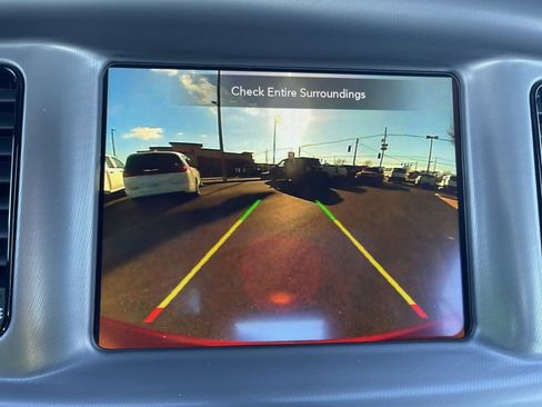 Used 2023 Dodge Charger SXT w/ Blacktop Package image 28