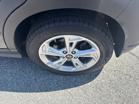 Used 2022 Hyundai Kona SEL AWD/4WD image 12