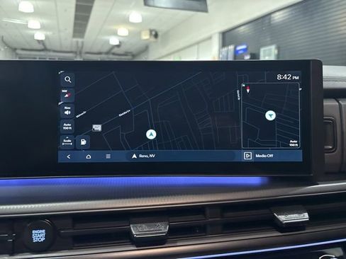 Used 2025 Hyundai Santa Fe Calligraphy image 23